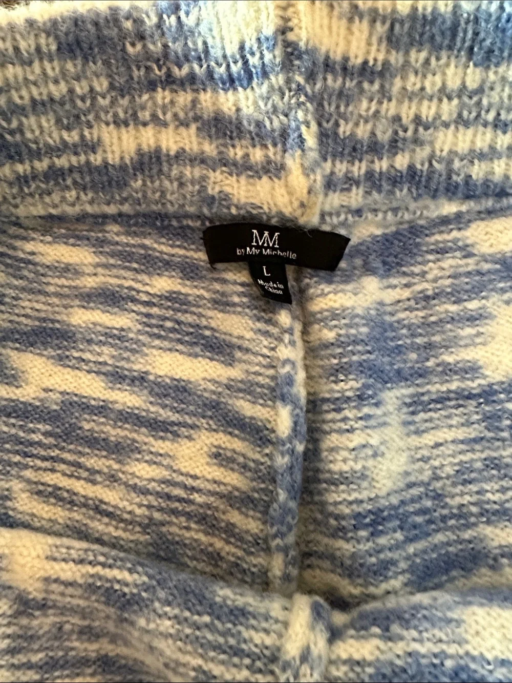 My Michelle Blue & Cream Marled Knit Cardigan and Matching Short Set size L